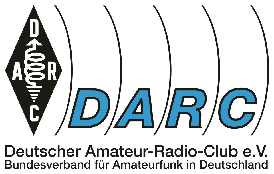 Logo des Vereins DARC: Deutscher Amateur-Radio-Club e.V. . Das DARC-Logo ist allen seinen Formen markenrechtlich geschützt. Die Nutzung ist deshalb, vor allem für kommerzielle Zwecke, eingeschränkt. Jedem DARC-Mitglied ist das Recht eingeräumt, dieses Vereinslogo auf seinen Funkbestätigungskarten, seinen Briefbögen, seiner Homepage sowie auf seinen personalisierten Produkten wie T-Shirts zu verwenden.